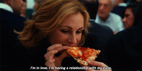 Julia Roberts na pizzaria filme Comer, Rezar e Amar