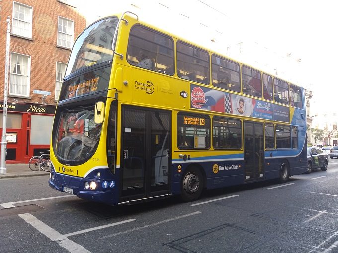 Como andar de ônibus em Dublin