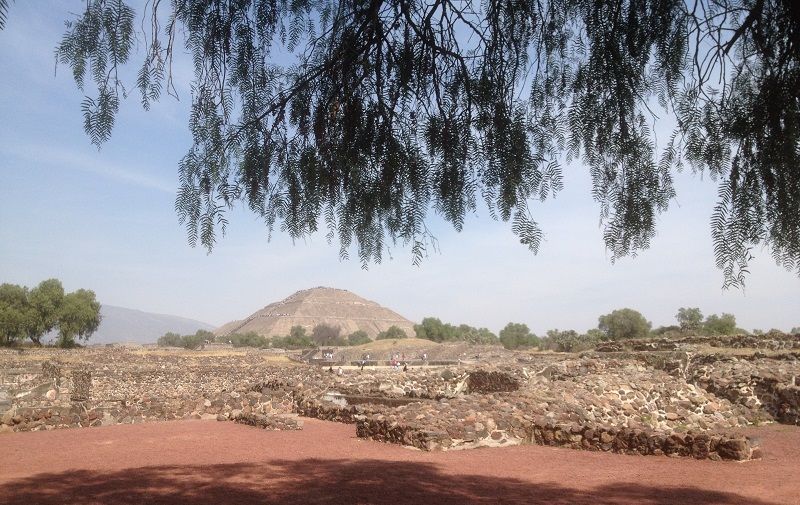 Pirâmide na Zona Arqueológica de Teotihuacan, na Cidade do México